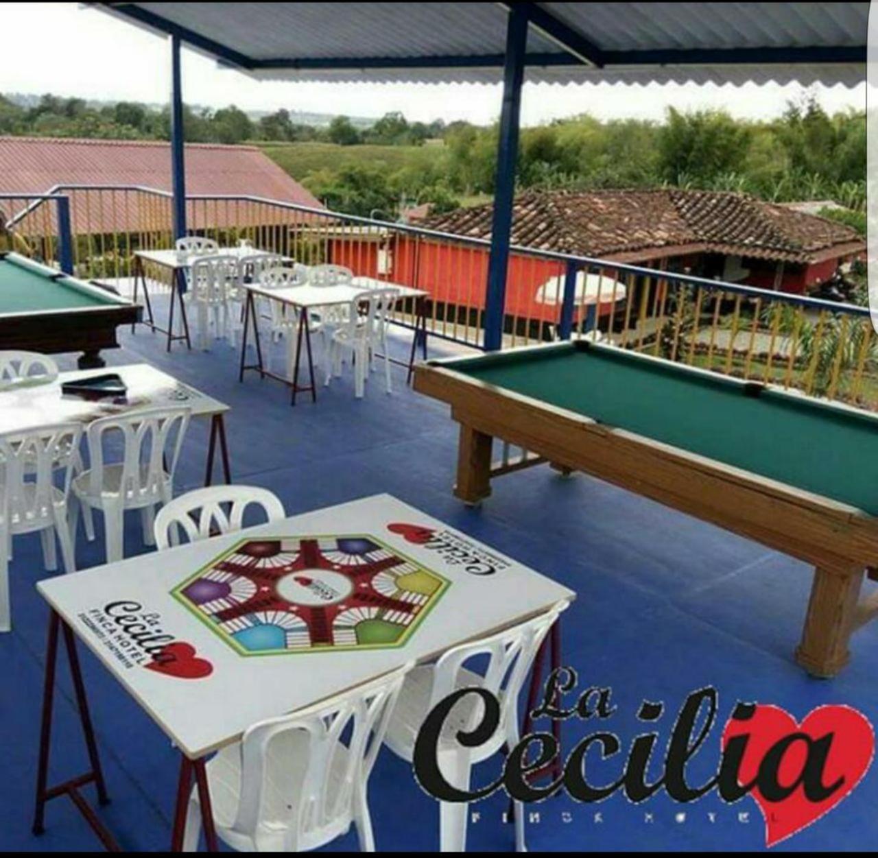 Hotel Campestre La Cecilia Montenegro Exterior photo